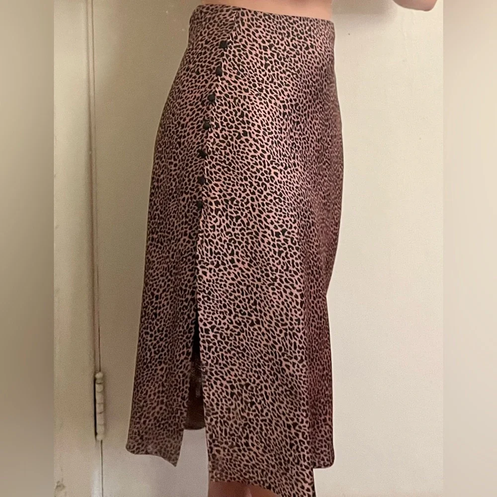 Animal print, silk midi skirt from VS - Picture 1 of 3